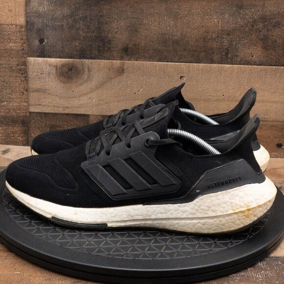 ADIDAS ULTRABOOST 22 MENS ATHLETIC SHOES RUNNING GYM WALKING BLACK LOW SIZE 13 - Picture 5 of 9